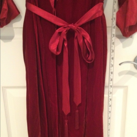 Nordstrom Intimates Long Red Velvet & Silk Robe. Lingerie & Ballerina Sleepers. - Picture 8 of 16